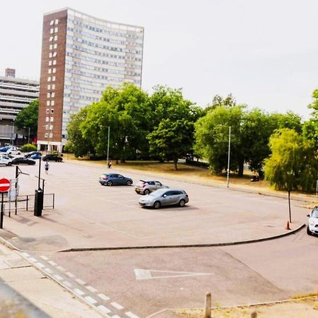 Urban Stylish Apartment - Southend Stays Εξωτερικό φωτογραφία